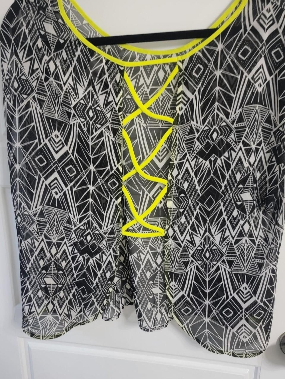 Torrid black & white  Geometric Sheer Top with Neon Yellow Trim